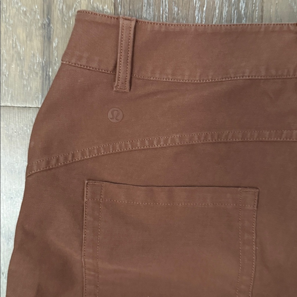 lululemon athletica Wide Leg Pants in Brown - Picture 5 of 5